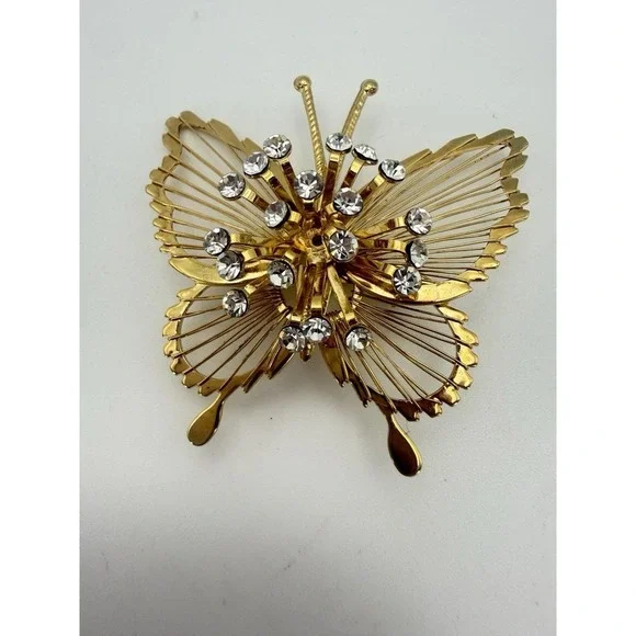 Monet Spinneret Butterfly Brooch 1961 Menagerie Rhinestone Gold Tone Pin 1.75" - Picture 2 of 7